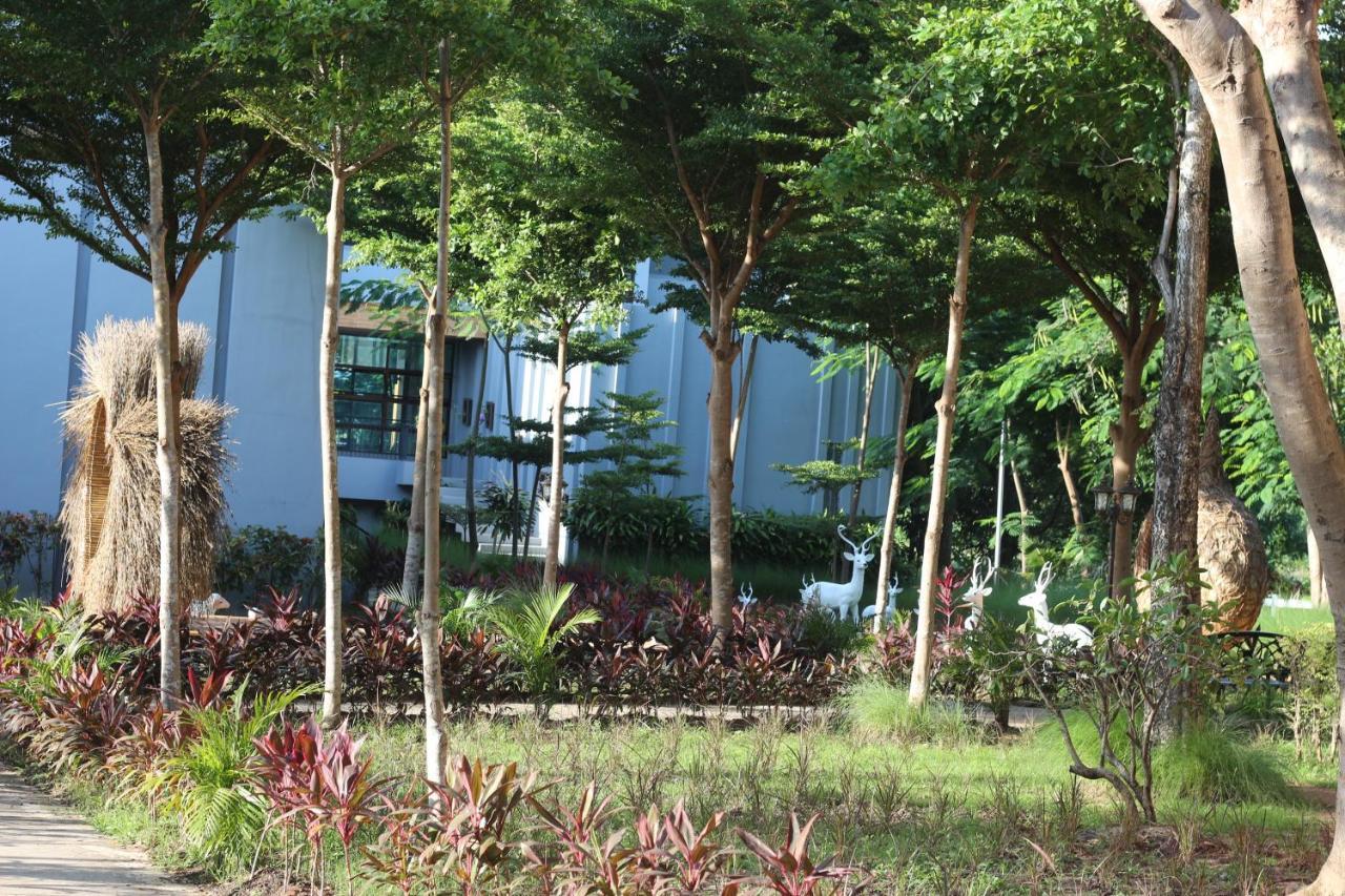 Mont Blanc In Khao Yai Hotel Mu Si Eksteriør billede
